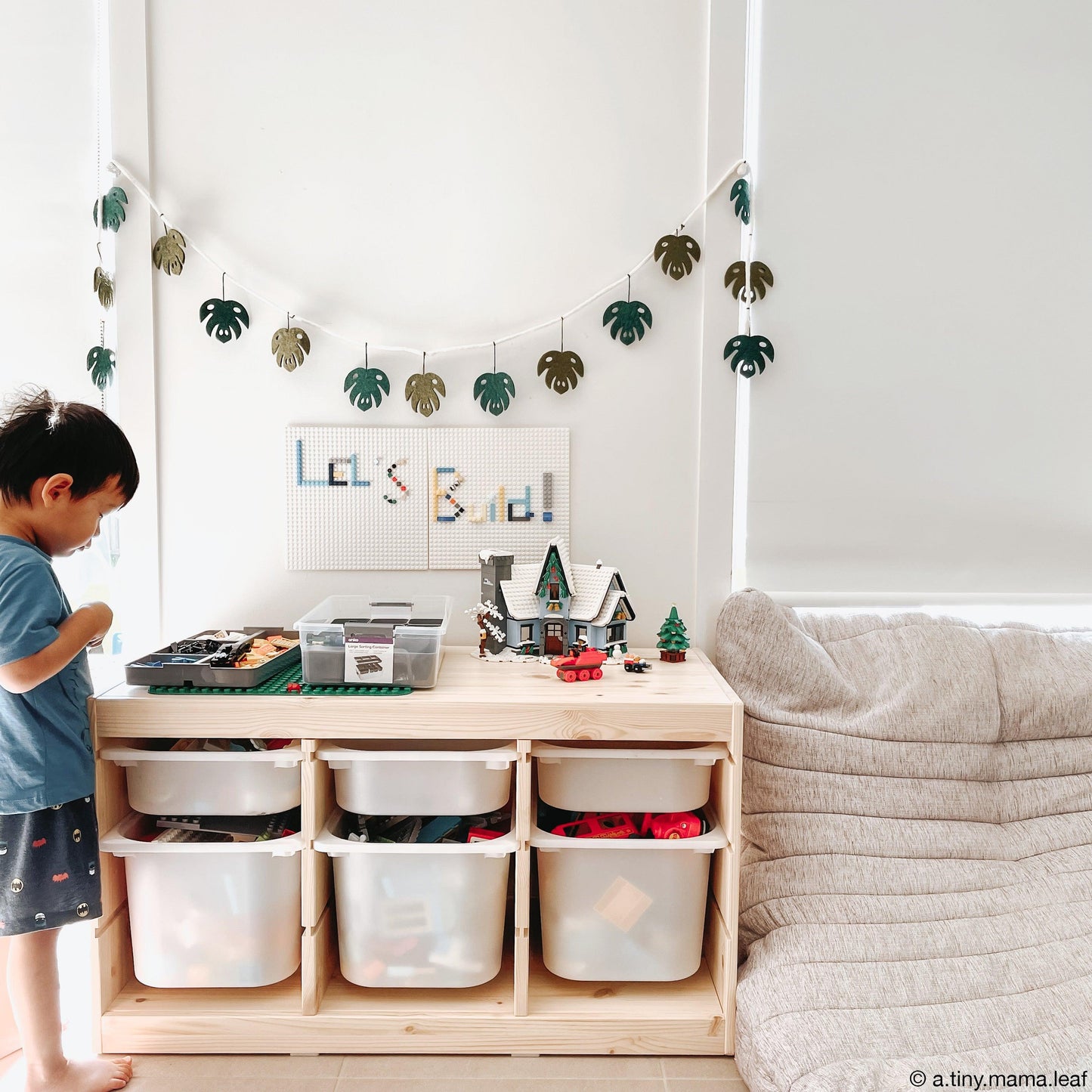 Monstera Leaves Garland