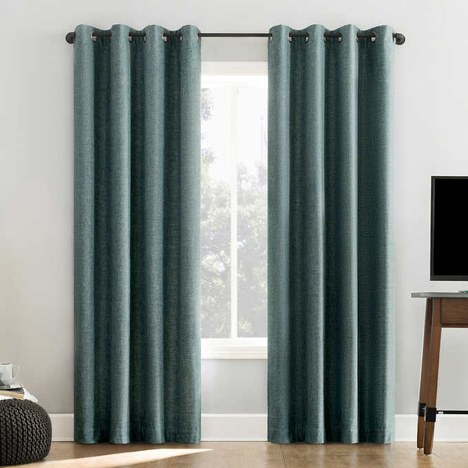 Sun Zero Pratt Tonal Texture Fleece Insulated 100% Blackout Window Curtains, 2-pack