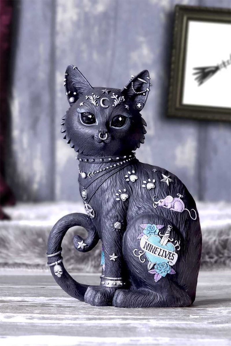 Nine Lives Cat Statue