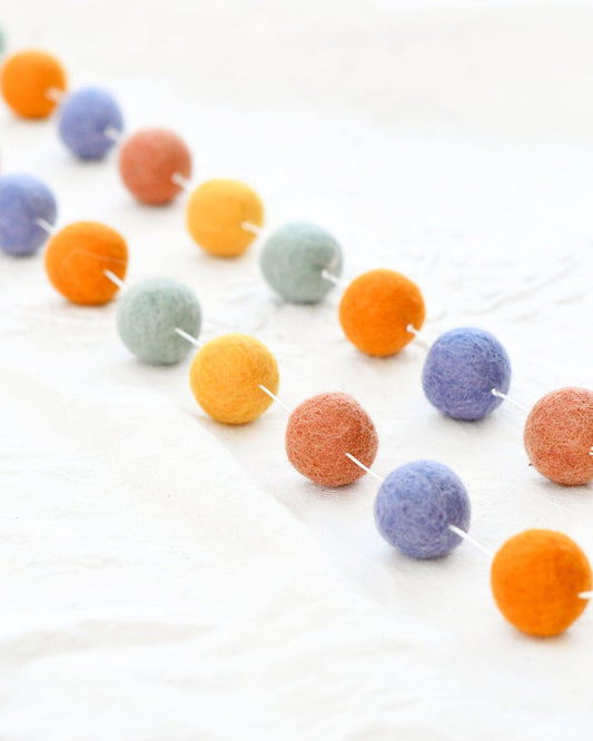 Pompom Felt Ball Garland - Summer